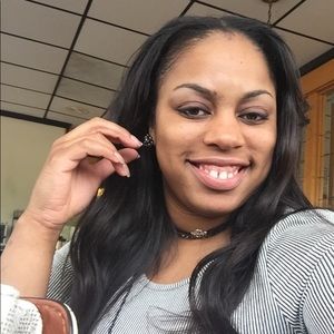 Meet your Posher, Teneka